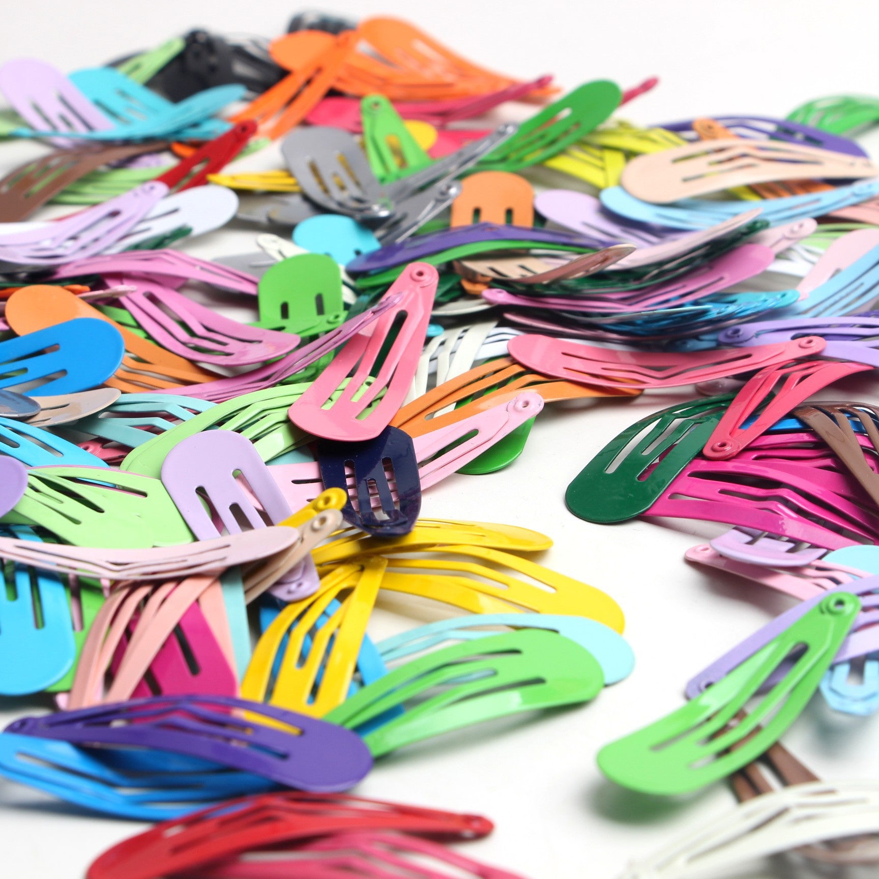 Korean Style Minimalist Color Hair Clips – 5cm BB Hairpin, Bang Clip, Trendy Waterdrop Metal Side Hair Barrette for Kids & Girls